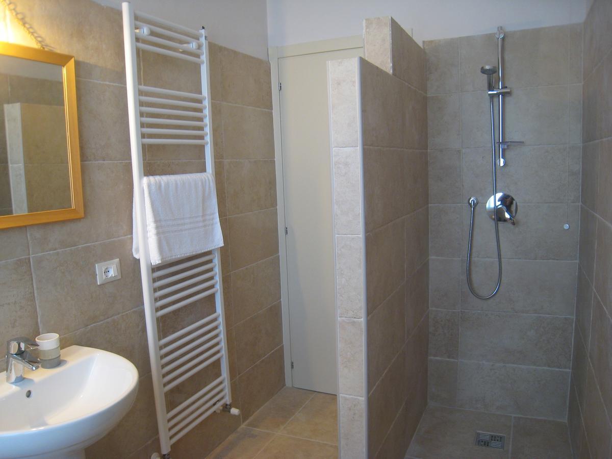 B&B Anima Natura Модена Екстериор снимка